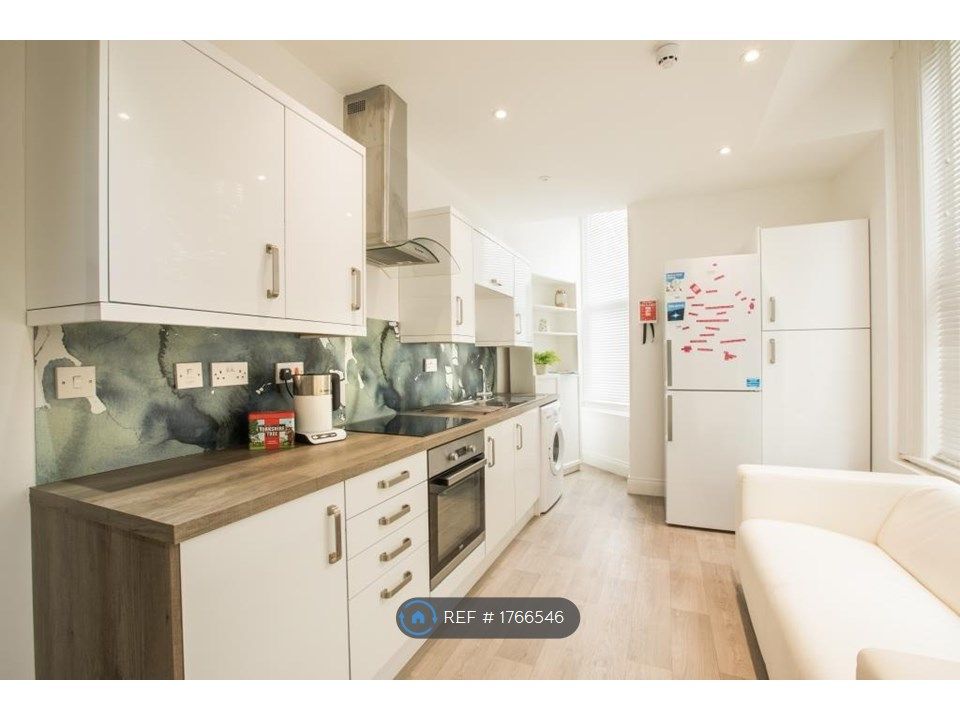 Room to rent in Linthorpe Road, Middlesbrough TS1 Zoopla