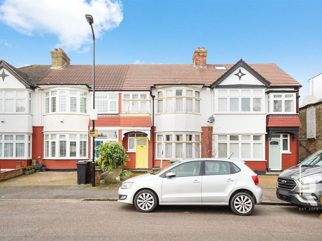 3 bed terraced house for sale in Coningsby Gardens, London E4, £500,000