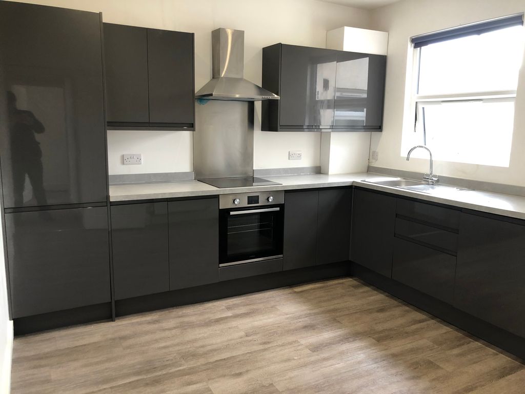 2 bed flat to rent in Sandown Road, Brighton BN2 Zoopla