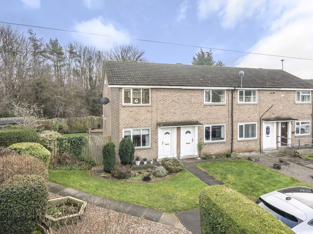 2 bed end terrace house for sale in Burrell Close, Wetherby, West