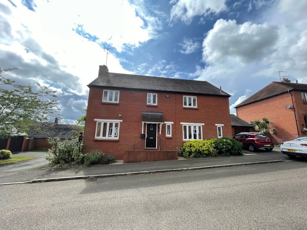 4 bed detached house for sale in Hallams Close, Brandon, Coventry CV8