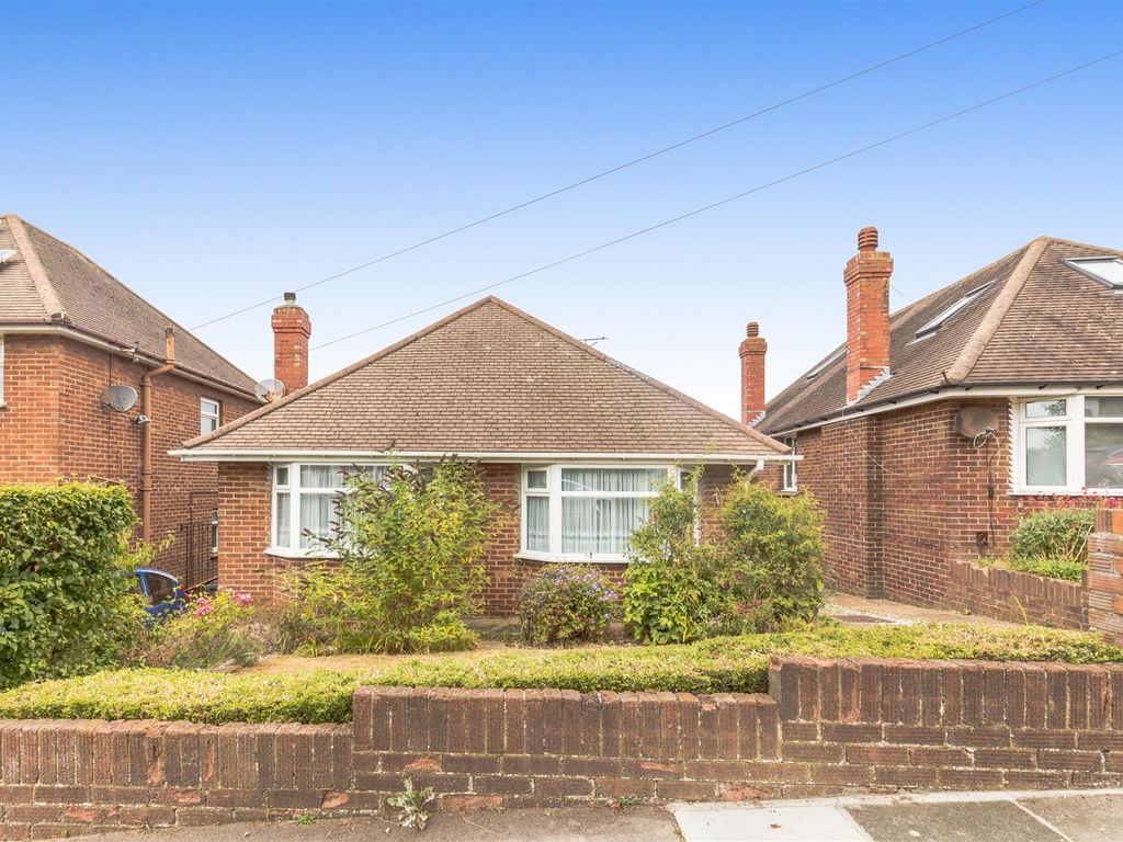 3 bed detached bungalow for sale in Northease Drive, Hangleton, Hove