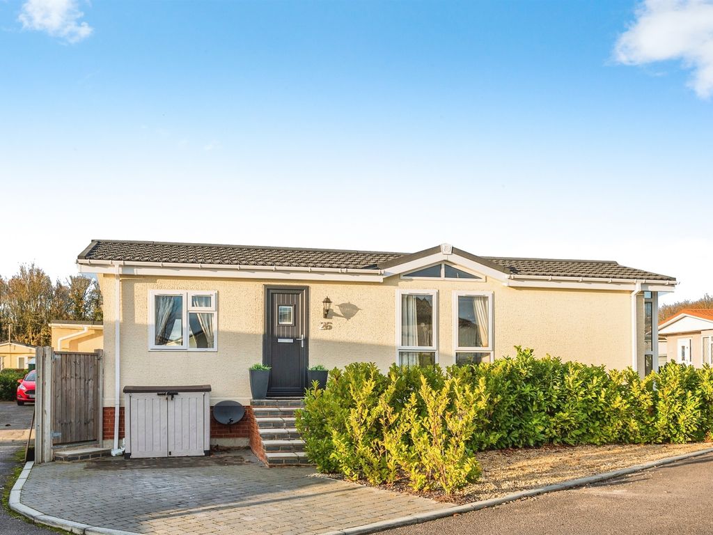 1 bed mobile/park home for sale in Kiln Close, SandfordOnThames
