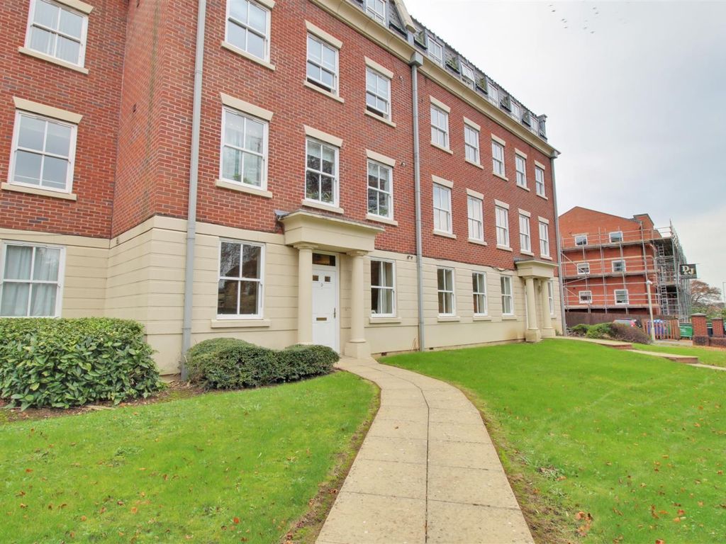1 bed flat for sale in The Courtyard, London Road, Gloucester GL1 Zoopla
