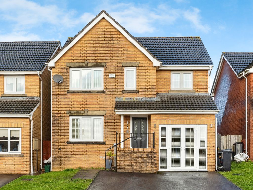 4 bed detached house for sale in Crymlyn Parc, Skewen SA10, £325,000