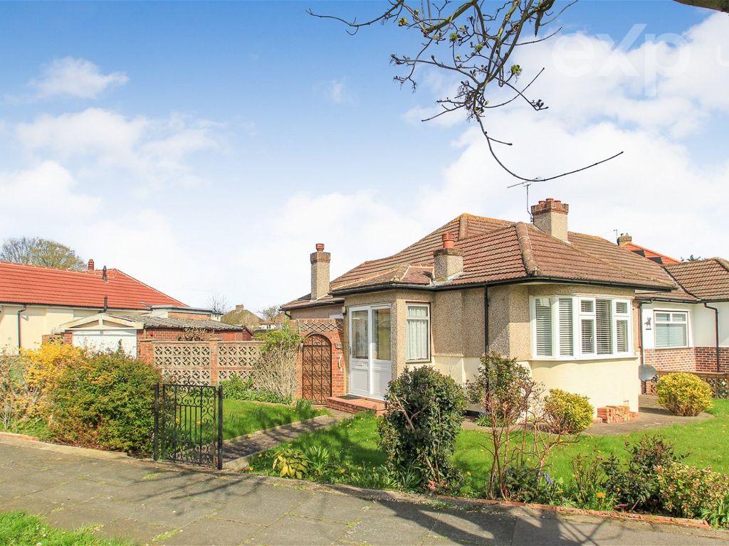 2 bed semidetached bungalow for sale in Lodge Crescent, Orpington BR6 Zoopla