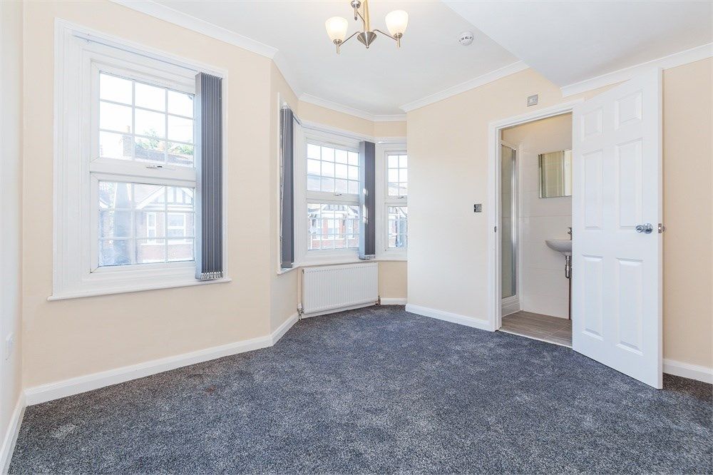 Room to rent in Martin Road, Slough SL1 Zoopla