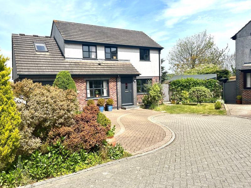 5 bed detached house for sale in Maple Close, St. Columb TR9 Zoopla