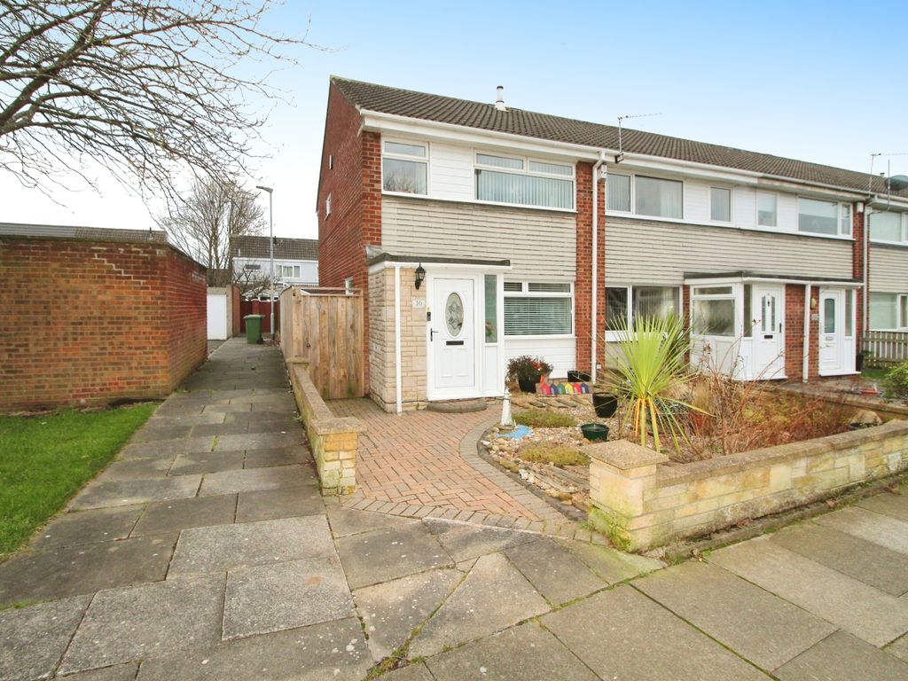3 bed end terrace house for sale in Addington Drive, Blyth NE24, £