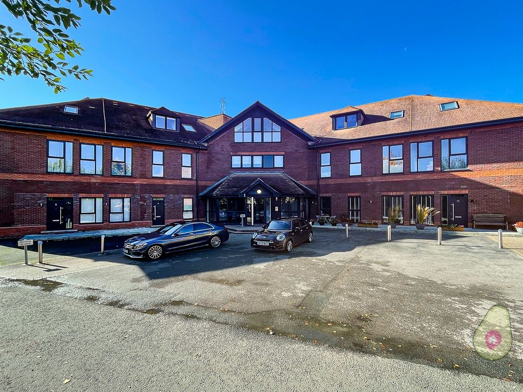 Mulberry House, Carey Road, Wokingham RG40  