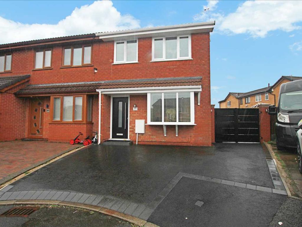 3 bed semidetached house for sale in Collingwood Way, Westhoughton