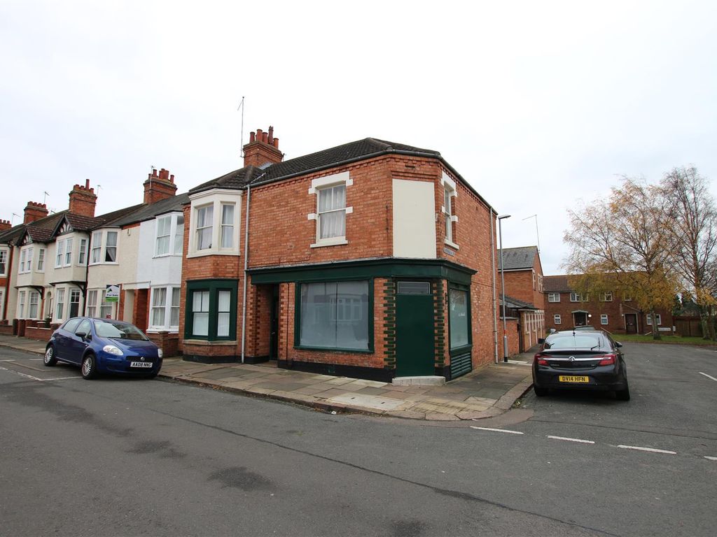 6 bed semidetached house to rent in King Edward Road, Abington, Northampton NN1, £585 pcm Zoopla