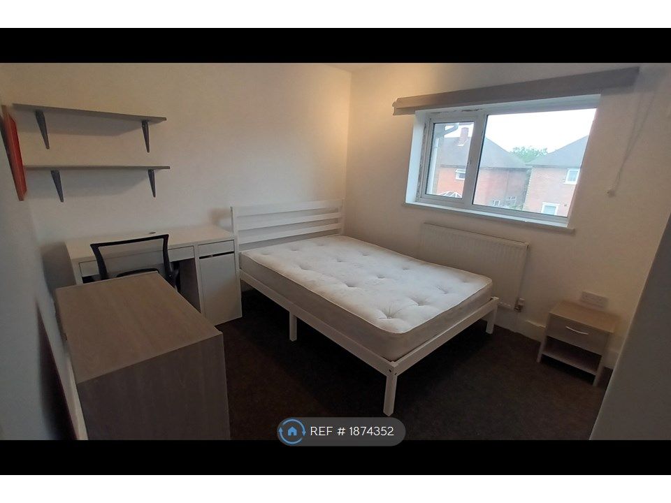 Room to rent in Gracedieu Road, Loughborough LE11, £412 pcm Zoopla
