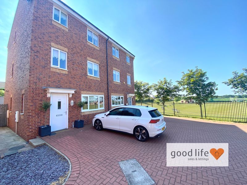 4 bed terraced house for sale in Mariners Way, Seaham SR7 Zoopla