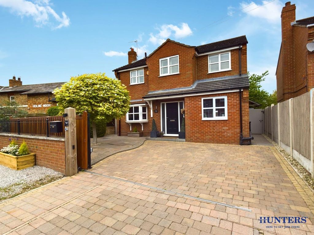 4 bed detached house for sale in Spen Lane, HolmeOnSpaldingMoor, York YO43 Zoopla