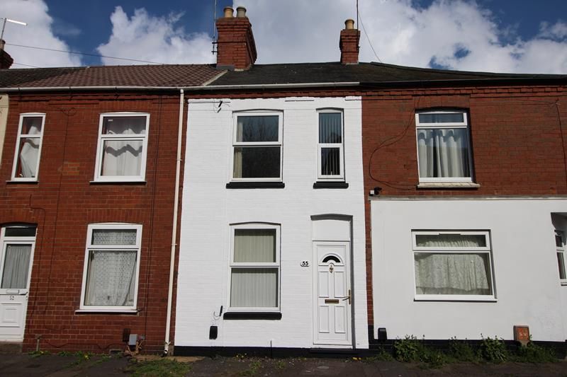 3 bed terraced house to rent in Cromwell Road, Rushden NN10 Zoopla