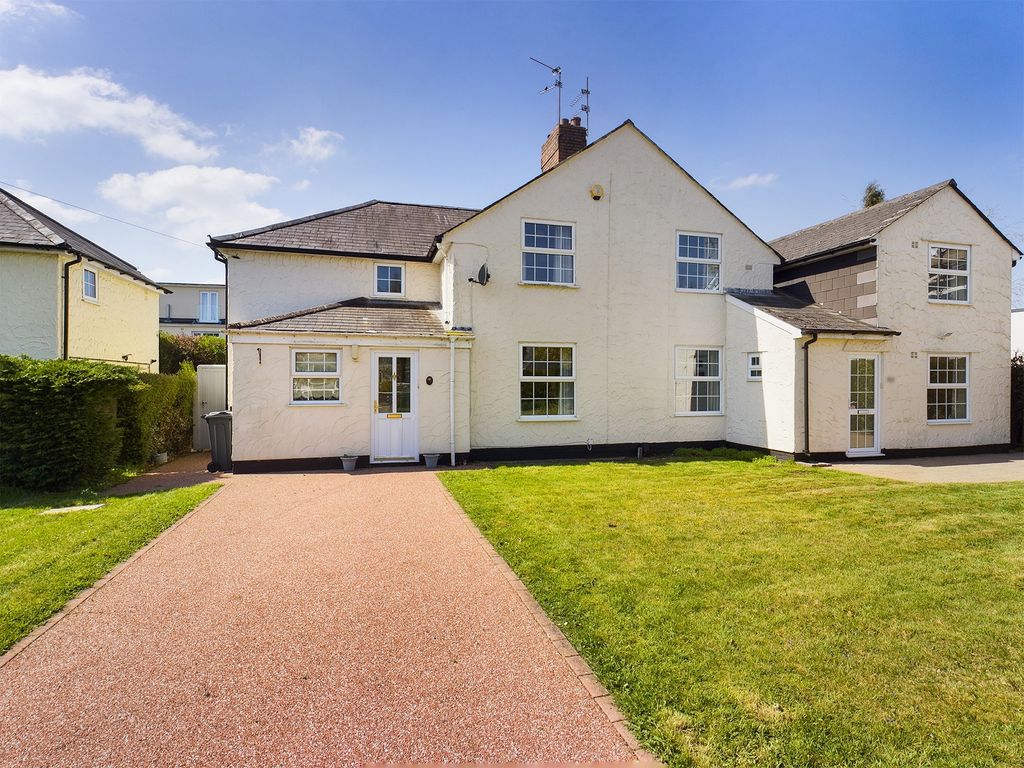 3 bed semidetached house for sale in Heol Y Deri, Rhiwbina, Cardiff