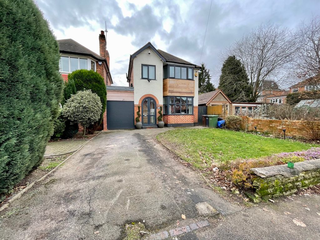 3 bed detached house for sale in Thurlston Avenue, Solihull B92 Zoopla