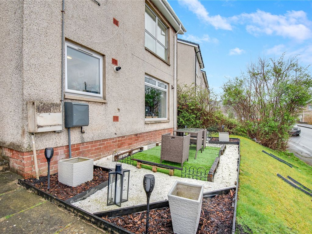 1 bed flat for sale in Meikleriggs Drive, Paisley PA2, £80,000 Zoopla