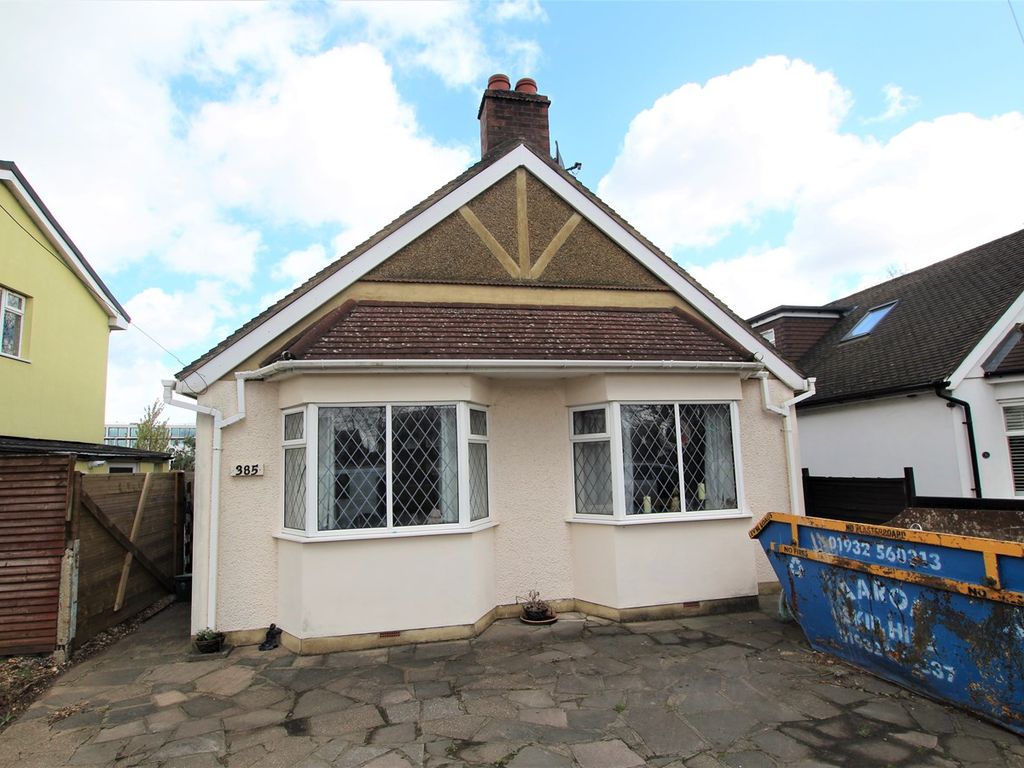 3 bed bungalow for sale in Laleham Road, Shepperton TW17 Zoopla