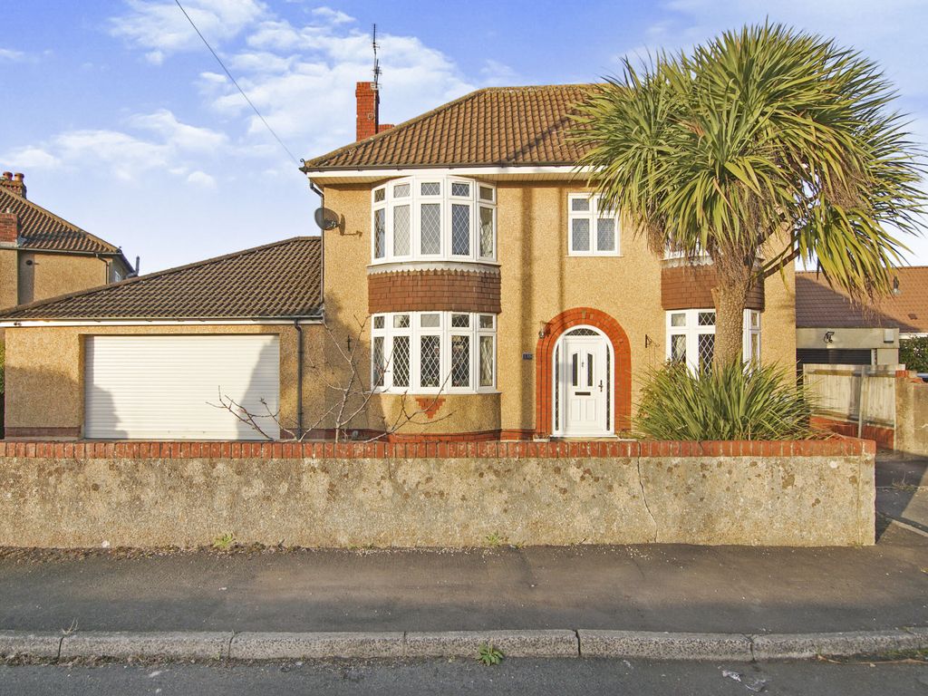 5 bed detached house for sale in Bromley Heath Road, Downend, Bristol