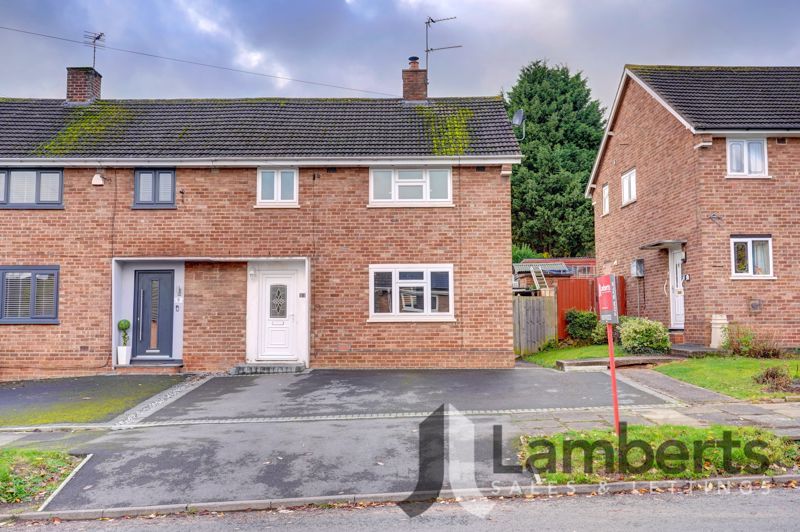 3 bed semidetached house for sale in Greenlands Avenue, Greenlands