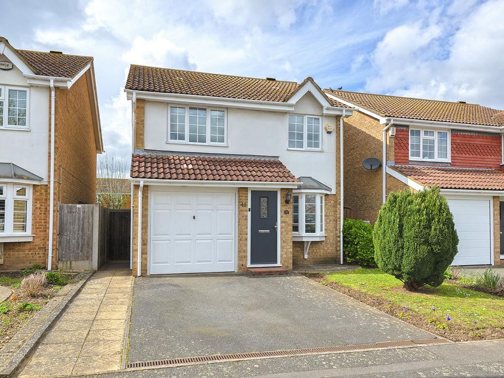 3 bed detached house for sale in Hazelwood Drive, Maidstone ME16, £