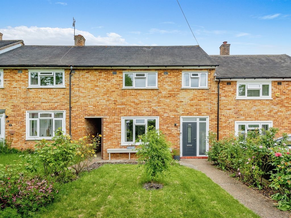 3 bed terraced house for sale in Delabole Road, Merstham, Redhill RH1