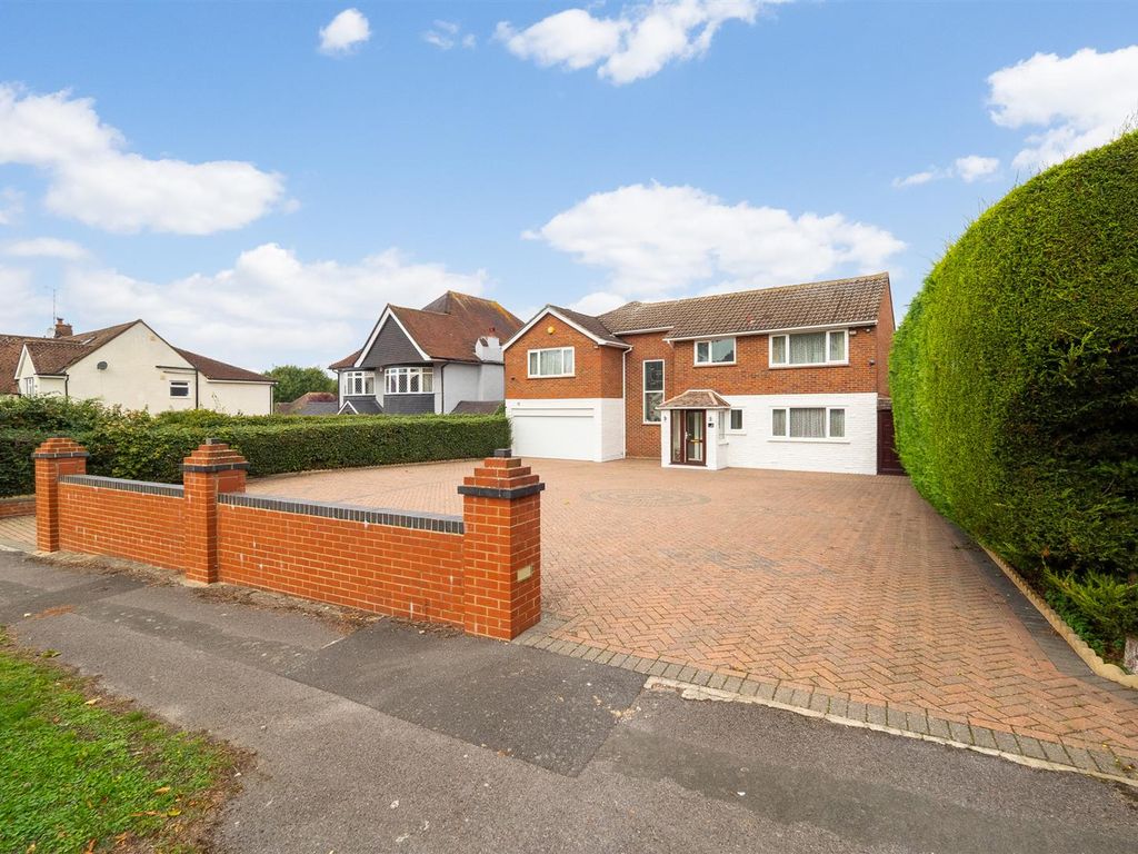 5 bed detached house for sale in High View, Cheam, Sutton SM2 Zoopla