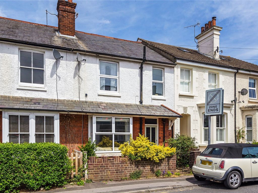 3 bed terraced house for sale in Lesbourne Road, Reigate, Surrey RH2
