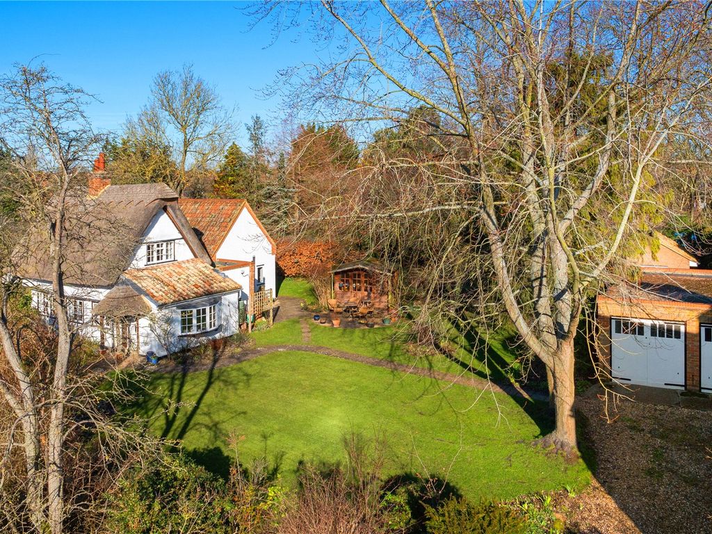 3 bed detached house for sale in Fox Street, Great Gransden, Sandy