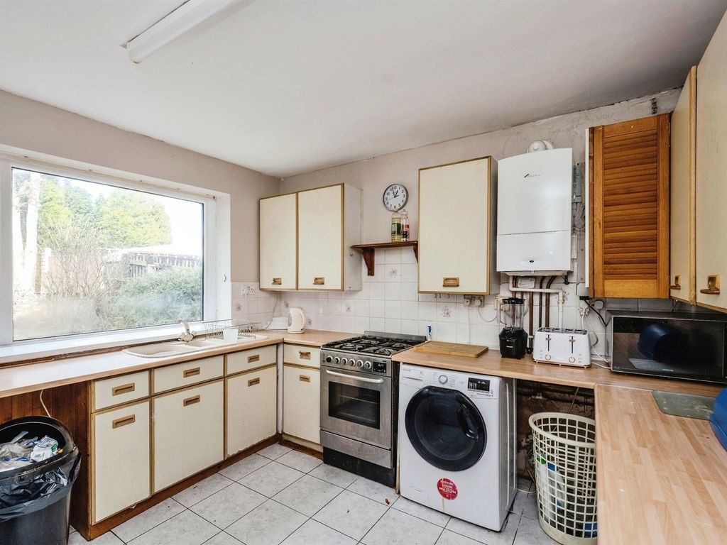 3 bed semidetached house for sale in Heol Cadifor, Penlan, Swansea SA5