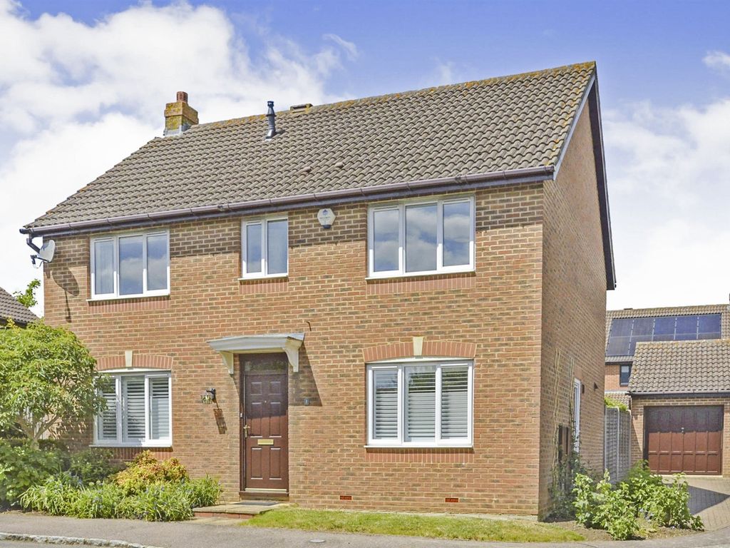 Ardys Court, Loughton, Milton Keynes MK5