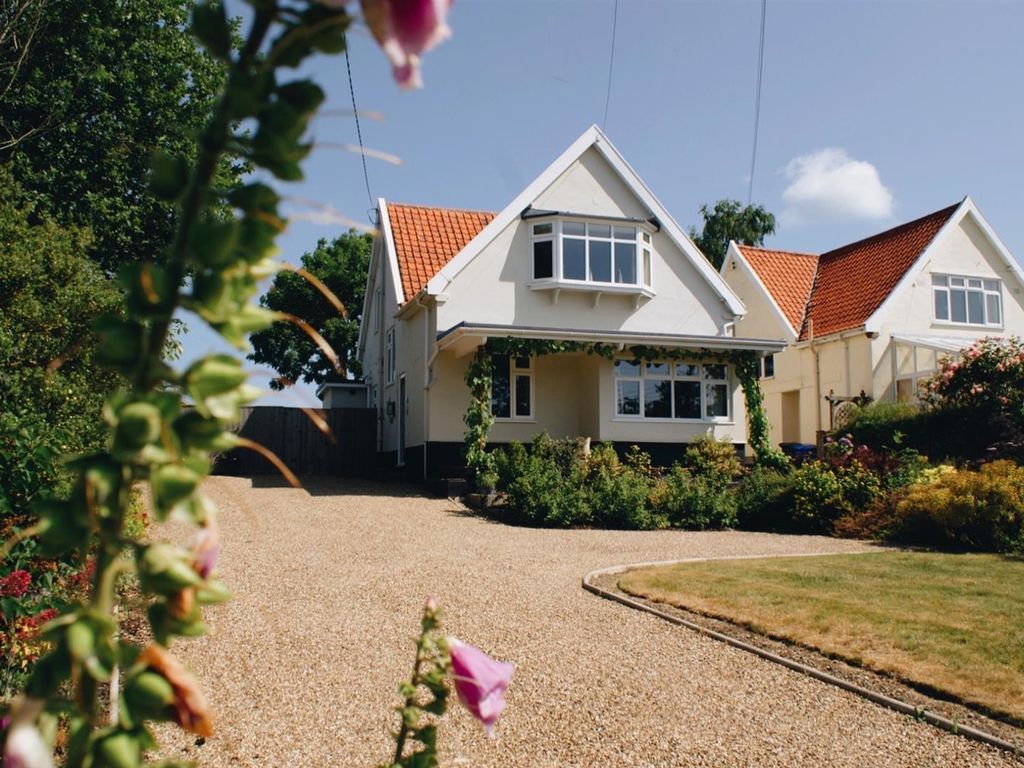 3 bed property for sale in Holton Road, Halesworth IP19, £500,000 Zoopla