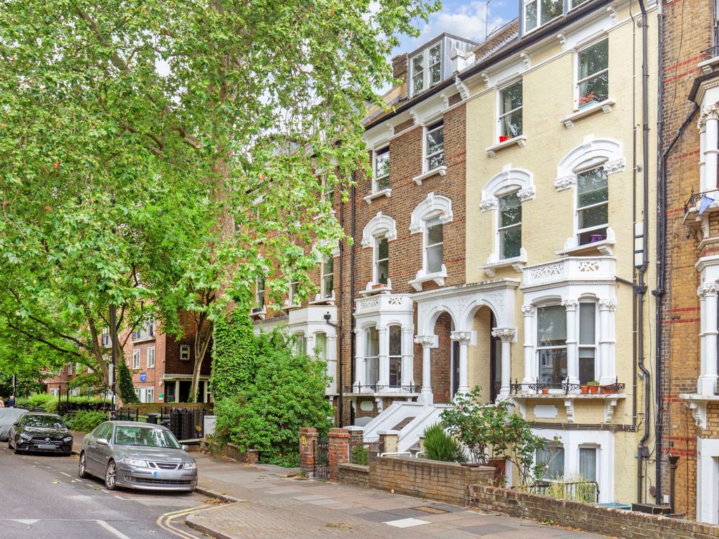 2 bed flat for sale in Petherton Road, London N5, £695,000 Zoopla