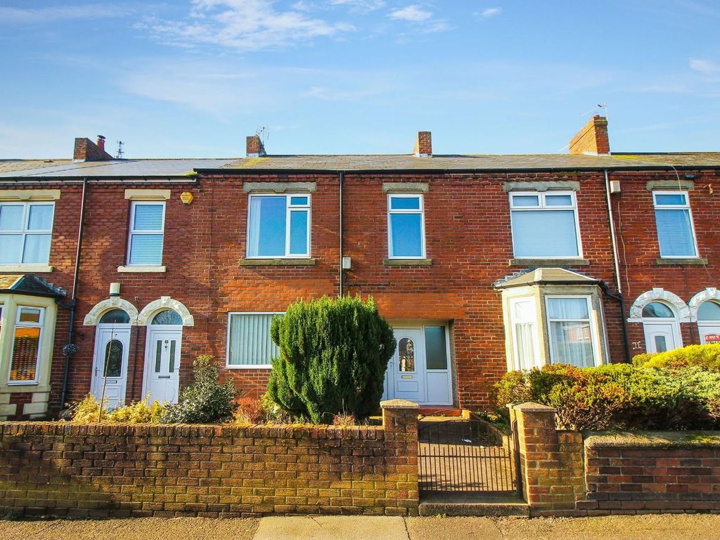 3 bed terraced house for sale in Laurel Terrace, Holywell, Whitley Bay