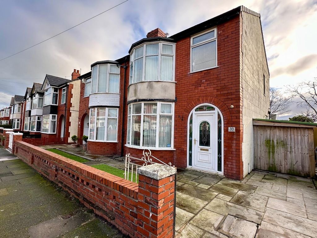 3 bed semidetached house for sale in Kimberley Avenue, Blackpool FY4