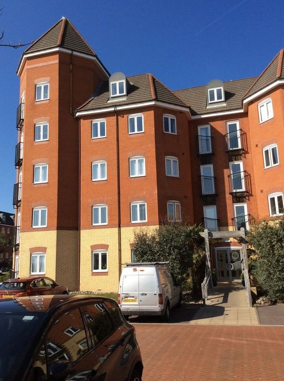 2 bed flat to rent in Quebec Quay, Liverpool L3 Zoopla