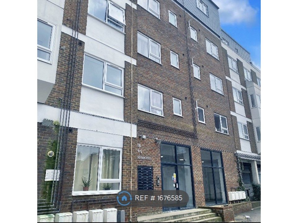 1 bed flat to rent in Queensway, Bletchley, Milton Keynes MK2 Zoopla