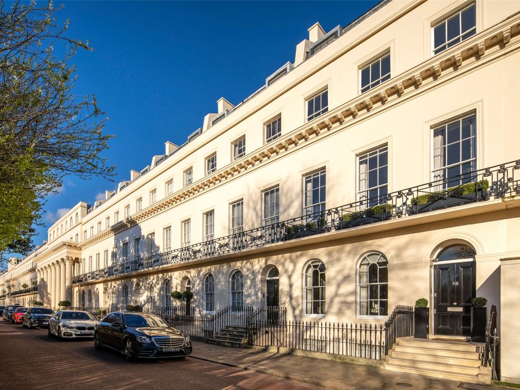 5 bed terraced house for sale in Chester Terrace, Regent's Park, London
