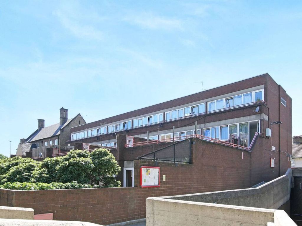 4 bed flat to rent in Kipling Street, London Bridge, London SE1, £4,225