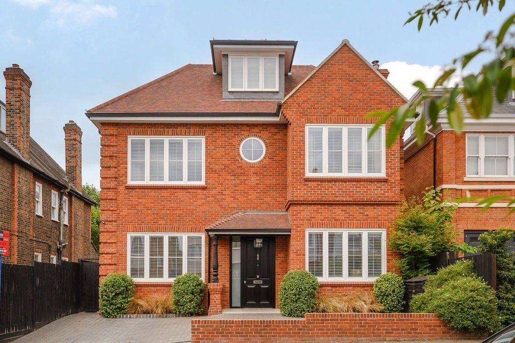 Malcolm Road, Wimbledon Village SW19  