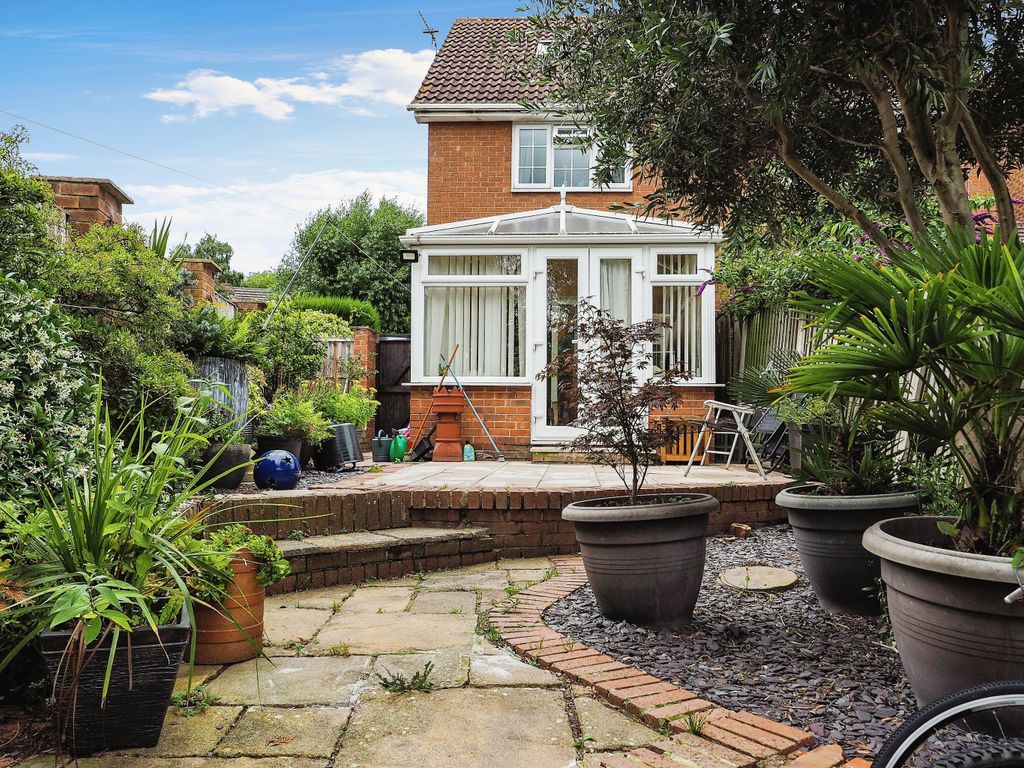 2 bed semidetached house for sale in Hillcrest View, Carlton