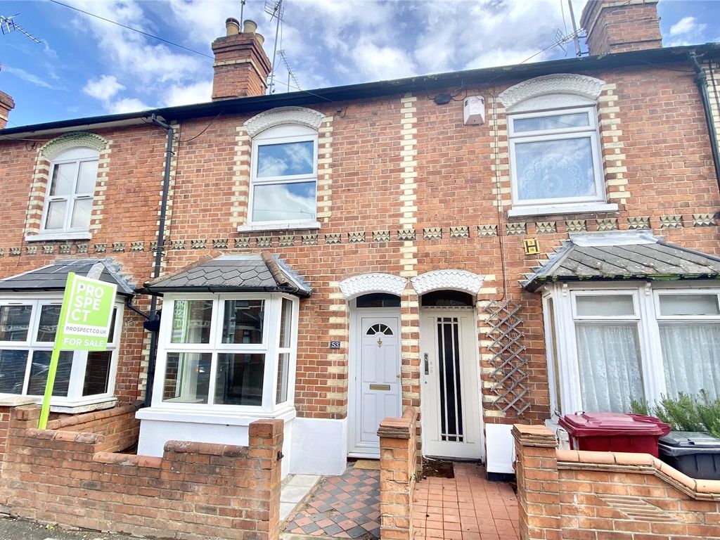 3 bed terraced house for sale in Kensington Road, Reading, Berkshire