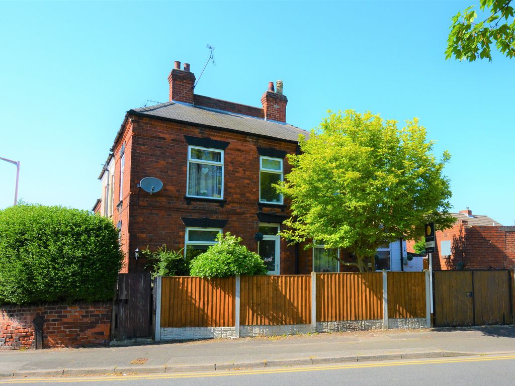 2 bed end terrace house to rent in Woodford Cottages, Mansfield, Nottinghamshire NG18, £795 pcm