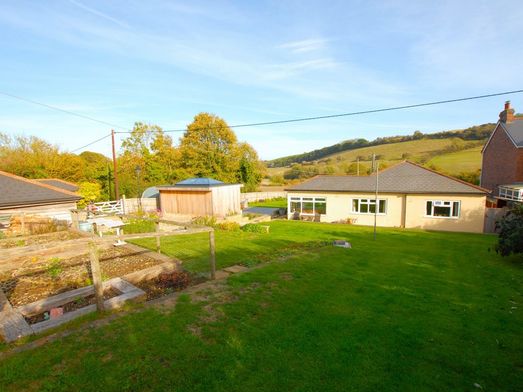 3 bed bungalow for sale in Alkham Valley Road, Drellingore, Alkham CT18 Zoopla