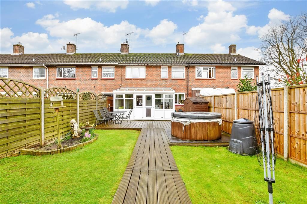 3 bed terraced house for sale in Gainsborough Road, Crawley, West