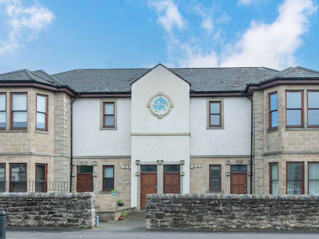 2 bed flat for sale in Delaney Court, Alloa, Clackmannanshire FK10, £