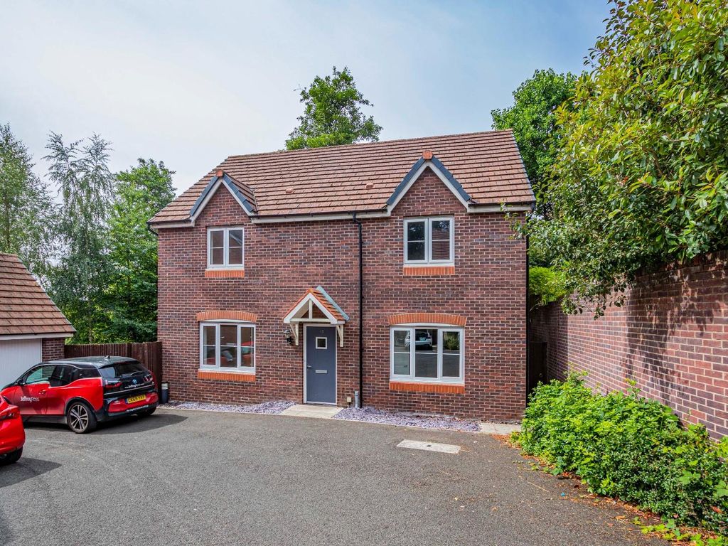 4 bed detached house for sale in Clos Hendre Gadno, Old St. Mellons