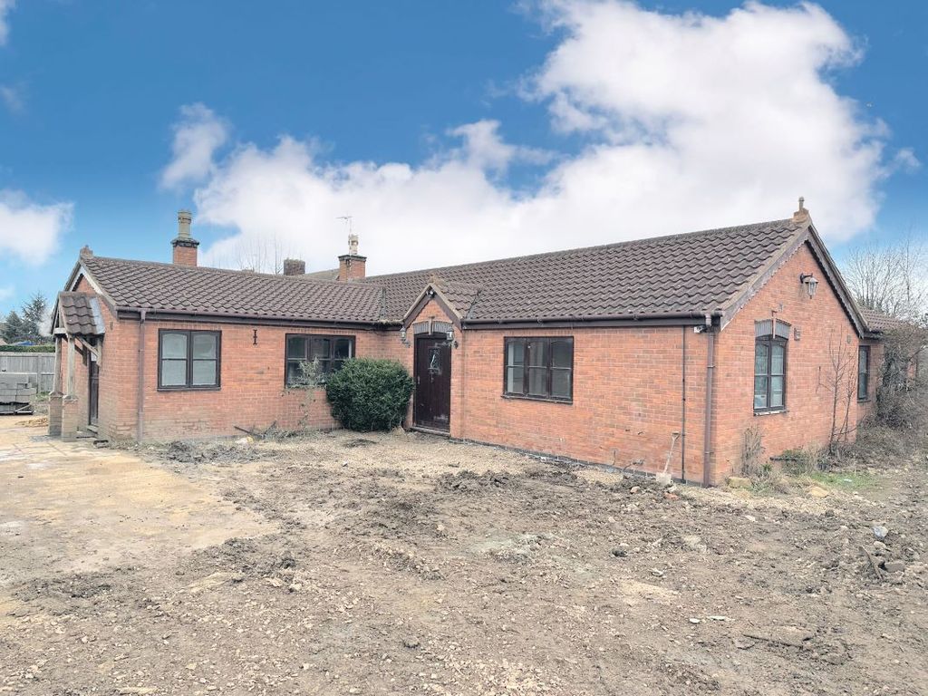 3 bed bungalow for sale in 8A Regency Road, Asfordby, Melton Mowbray